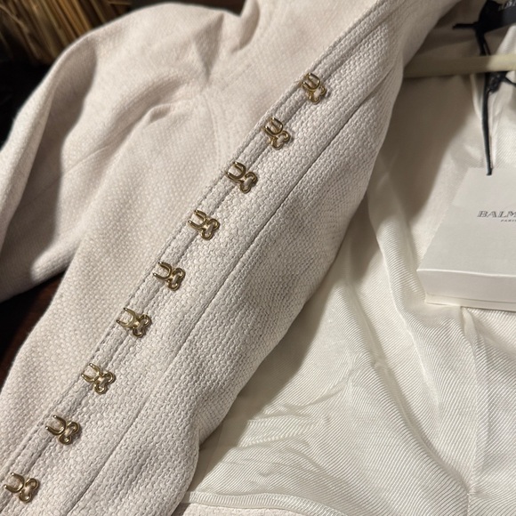 Balmain Ivory Blazer with Gold Accents - Picture 5 of 9